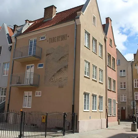 Targ Rybny Luxon